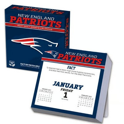 NFL New England Patriots 2027 Desk Calendar